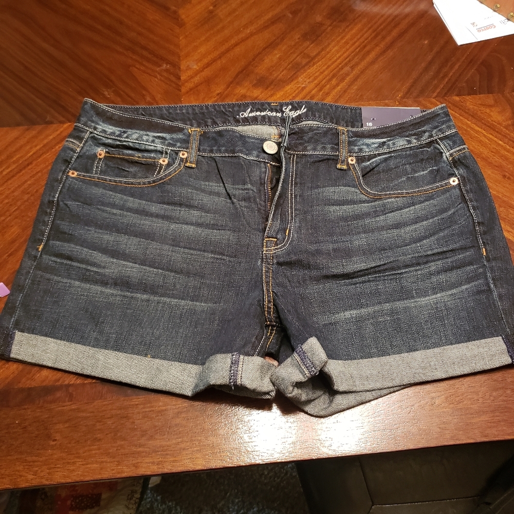 NWT AE shorts